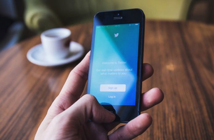 How Technology Changed My Life - I joined Twitter And Now I'm A Girl! How Technology Changed My Life - I joined Twitter And Now I'm A Girl!
