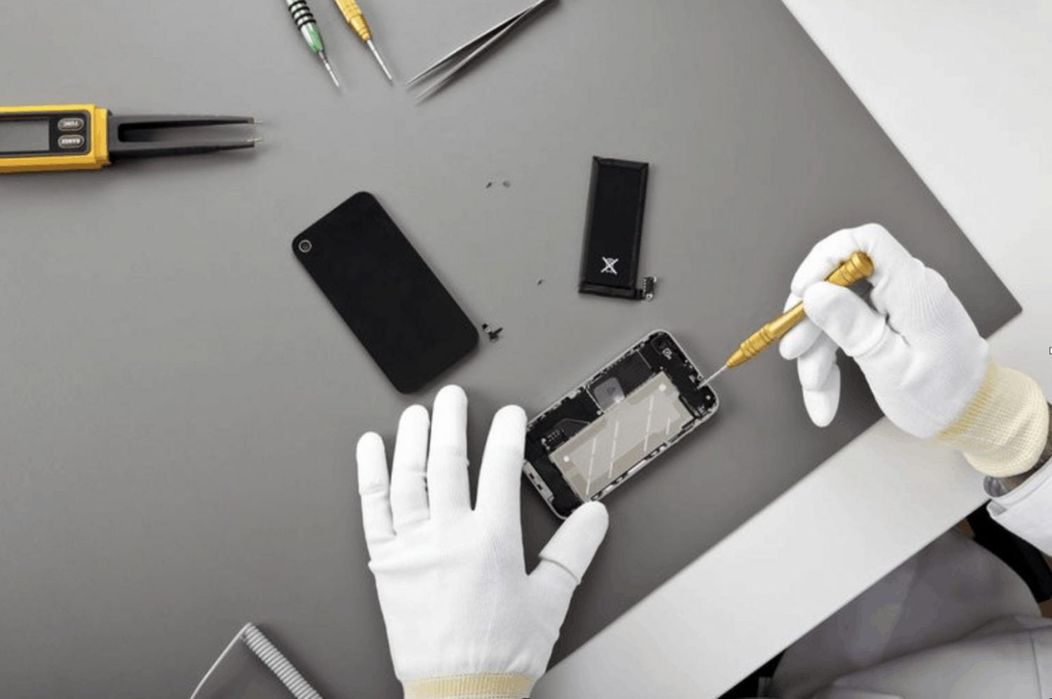 iPhone Battery Replacement: All You Need To Know