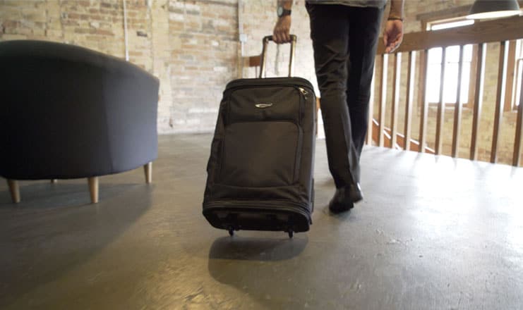 The New Invention That Promises To Unpack Luggage In Seconds