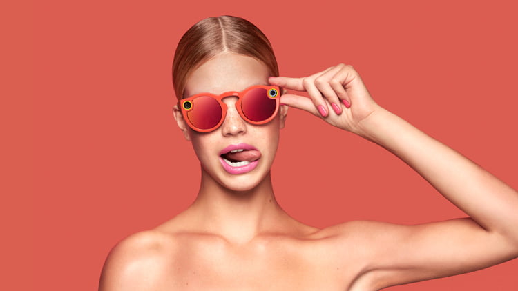 Snapchat Releases ‘Must-Have’ Fashion Accessory2