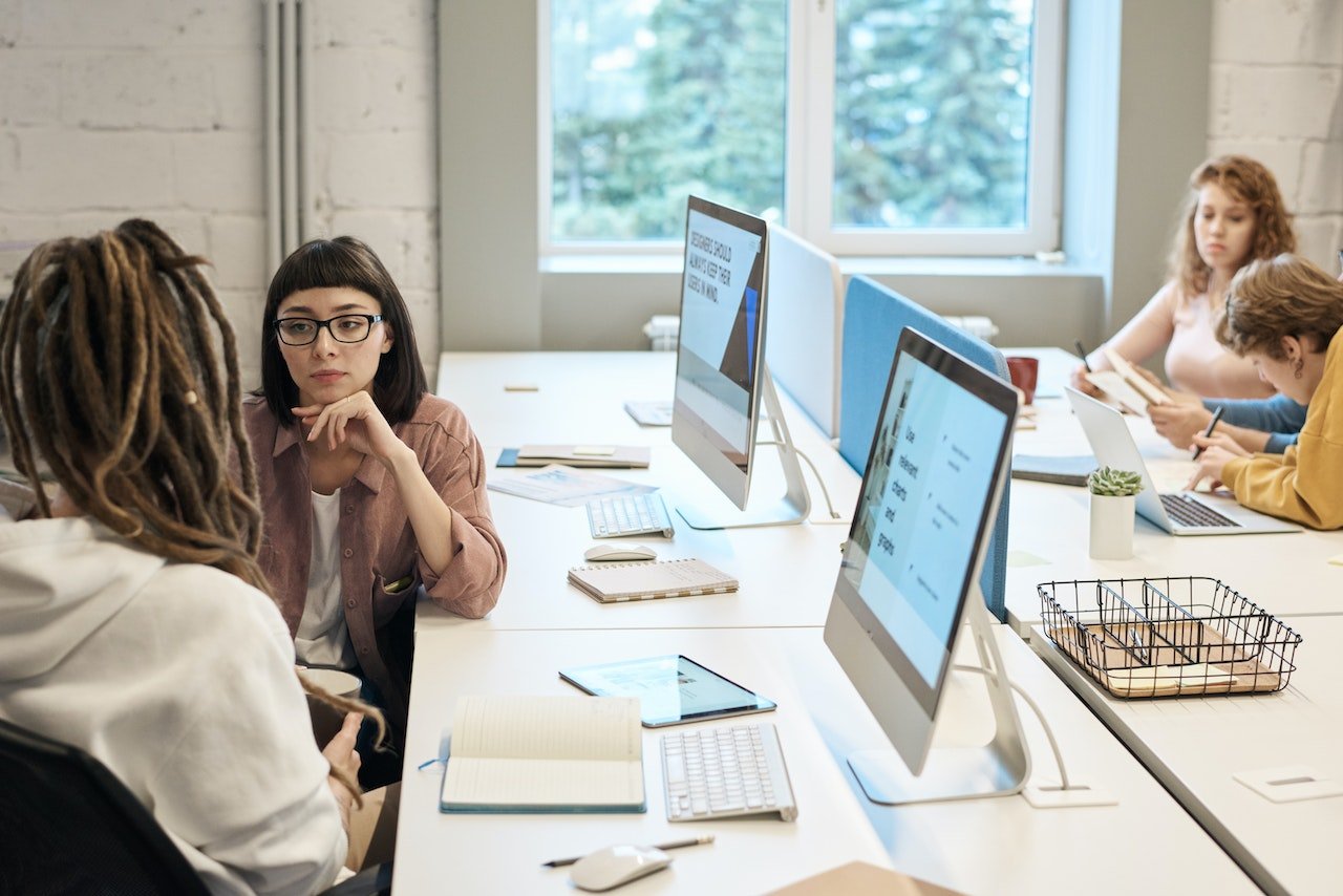 LinkedIn Report: What’s the Secret to Thriving in the Age of AI?