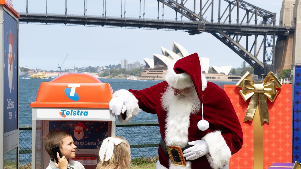 Telstra is Putting Santa on Speed Dial!