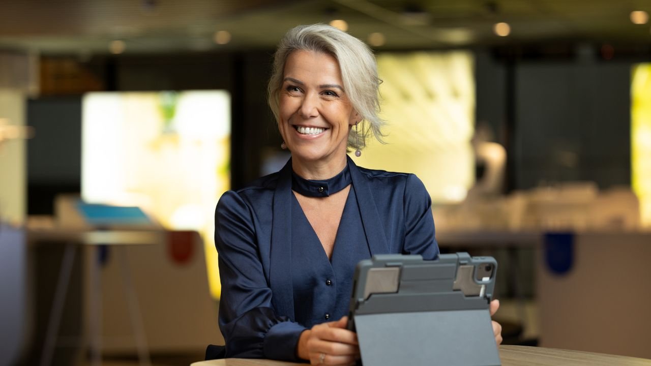 How a Lack of Leader-to-Leader Connection Is Costing Australian Companies Billions