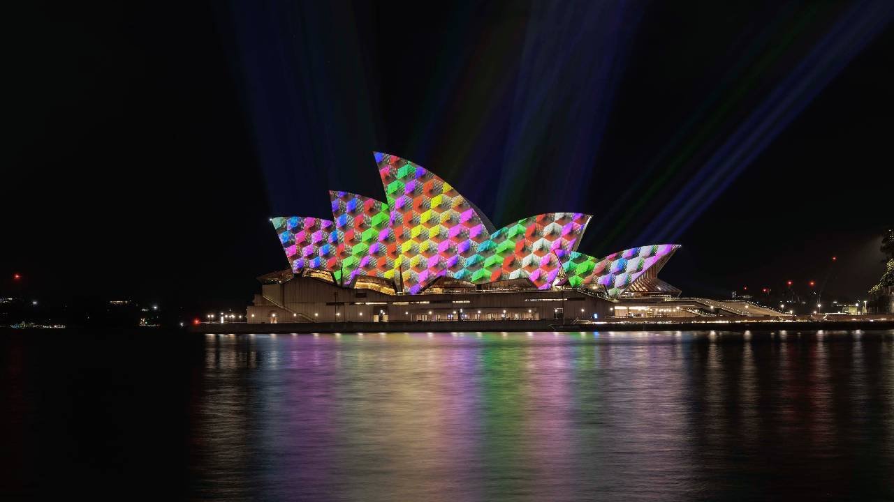Vivid Sydney 2025 Celebrates 15 Years with Dream-Themed Spectacle