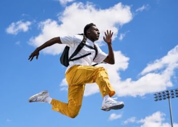 If Mary Poppins Were Looking For a New Bag, We’d Suggest This No Weigh Backpack