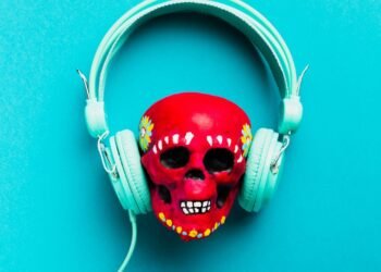 Gen Z Is Already Planning Their Digital Legacy Playlist … And It Sounds a Lot Like Frank Sinatra