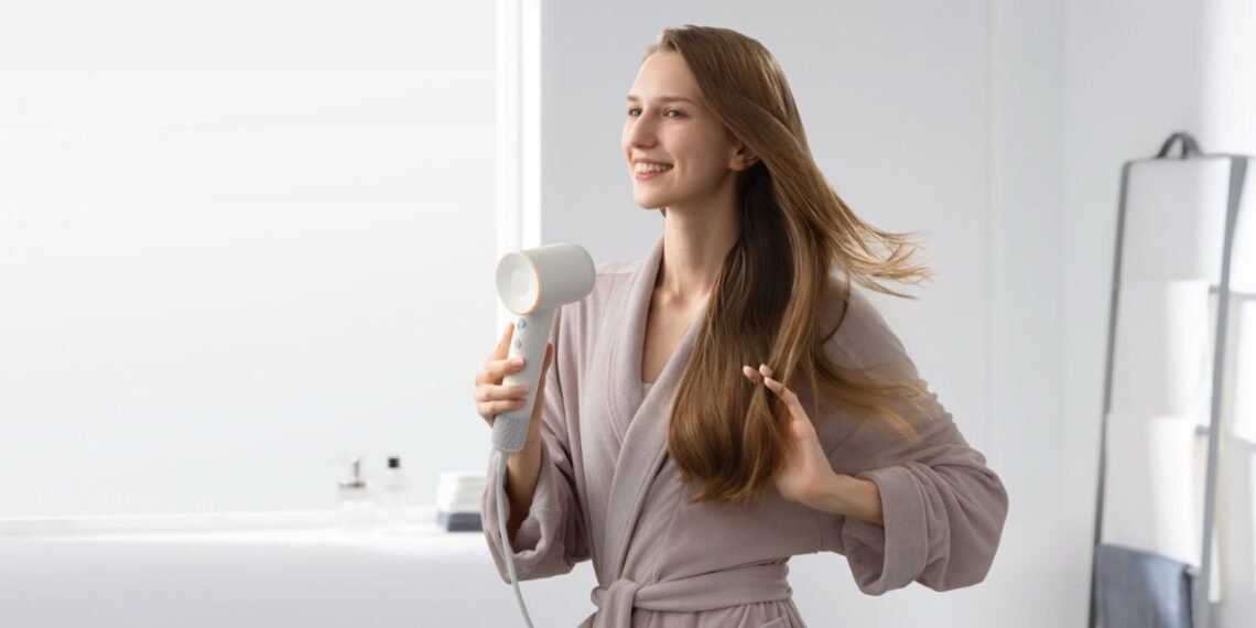 Laifen SE 2 hairdryer