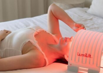We Tried An At-Home LED Light Therapy Body Device For All The Bits Beyond Your Face