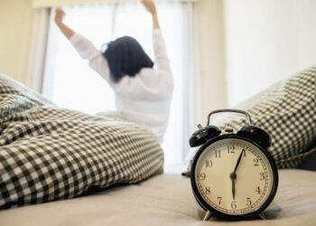 Tech-Driven Wellness: How Sleep Timing Can Boost Your Performance