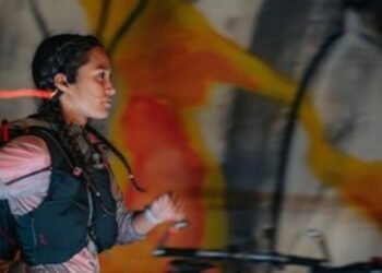 Headphones That Let You Skip a Song By Nodding Your Head … How Very Back to the Future!