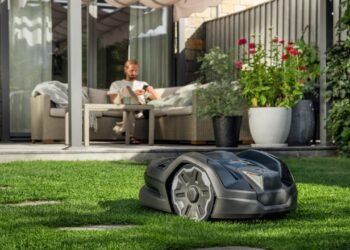 From Solar ‘Turtles’ to Smart Lawns: Husqvarna Celebrates a 30-Year Glow-Up in Robotic Mowing