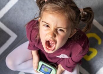 Parents, Could a 24 Hour Digital Detox Solve Tech Tantrums?