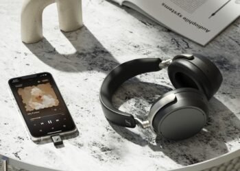 These New Headphones Will Make Your Commute Feel Like a Concert