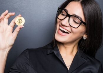 My Latest Wallet Purchase is Not a Designer One… But I Love It