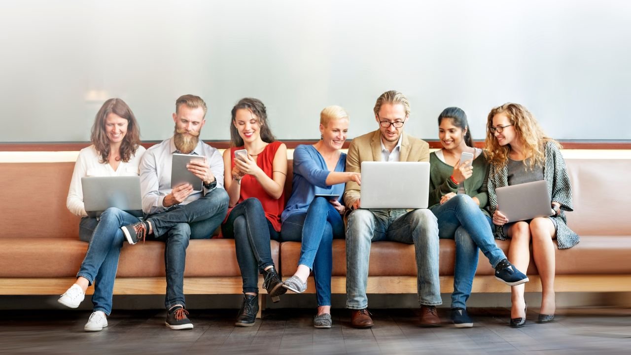 Digital Divide Narrows, but Inequality Persists as GenAI Use Rises Across Australia RMIT University