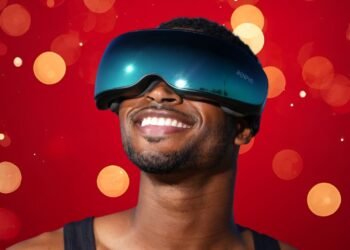 Skip the Serum … This is How We are Using Tech to Banish Under Eye Bags This Silly Season