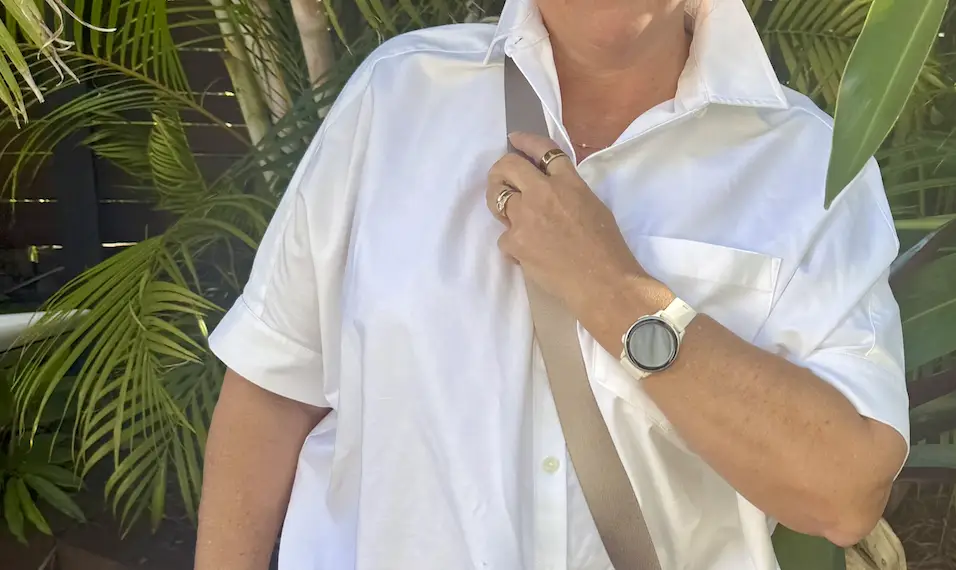 Robyn Foyster wearing an Oura ring