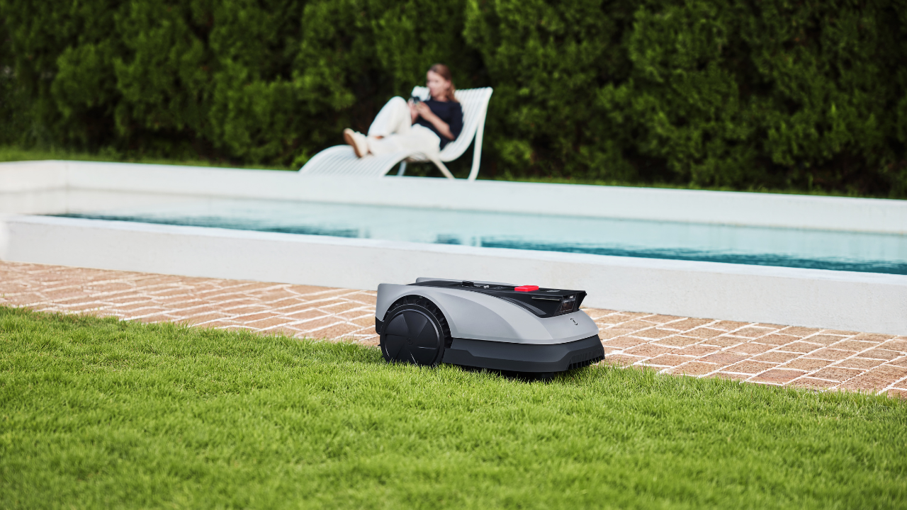 EcoVacs Outdoor GOAT A2000 LiDAR PRO