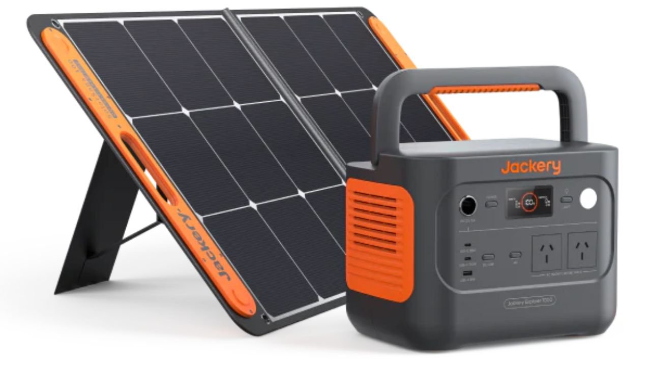 Jackery Explorer 1000 v2 and Solar Generator 