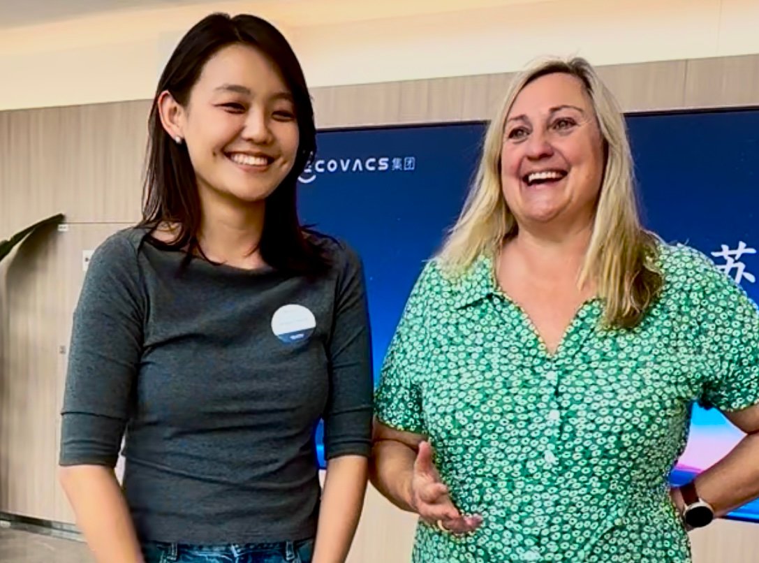 Jengyi Deng and Robyn Foyster